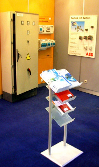 Завершила работу международная специализированная выставка "Russia Building Week - 2005"/"МОСБИЛД БАТИМАТ", на которой Группа MODUL представила светотехническое и электрооборудование.