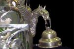 Компания «Реставратор» выполнила заказ частного лица на восстановление старинной люстры