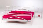 Изысканный спальный гарнитур Elba от Voelker Design.