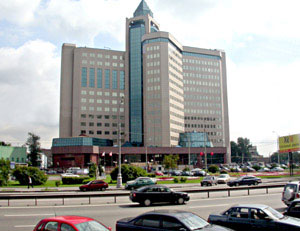 Группа MODUL приступила к разработке дизайн-проекта вечернего освещения фасадов офисного здания Центрального управления министерства по налогам и сборам в Москве.