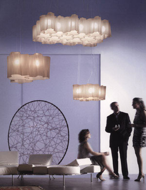 Ультра-современные подвесные светильники из новой коллекции Artemide создадут ощущение, будто у вас над головой проплывают самые настоящие облака.