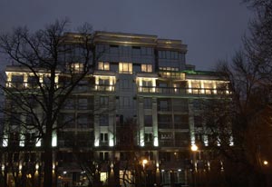 Компания "Модуль-Электро" закончила работы по архитектурно-художественной подсветке жилого дома на Каменноостровском проспекте, д. 56